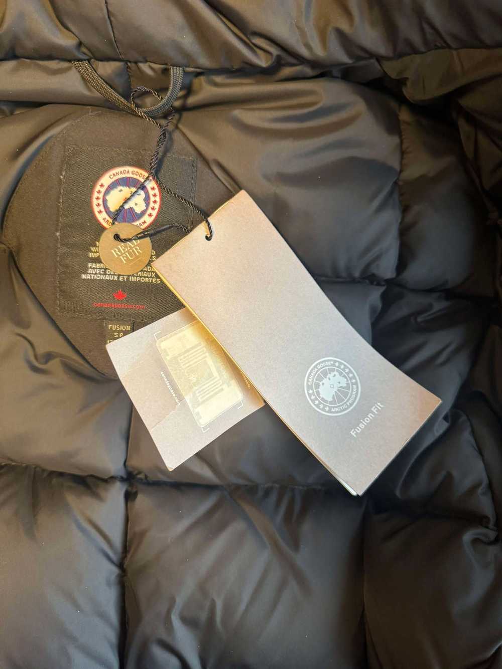 Canada Goose Canada Goose Expedition Parka Fusion… - image 10