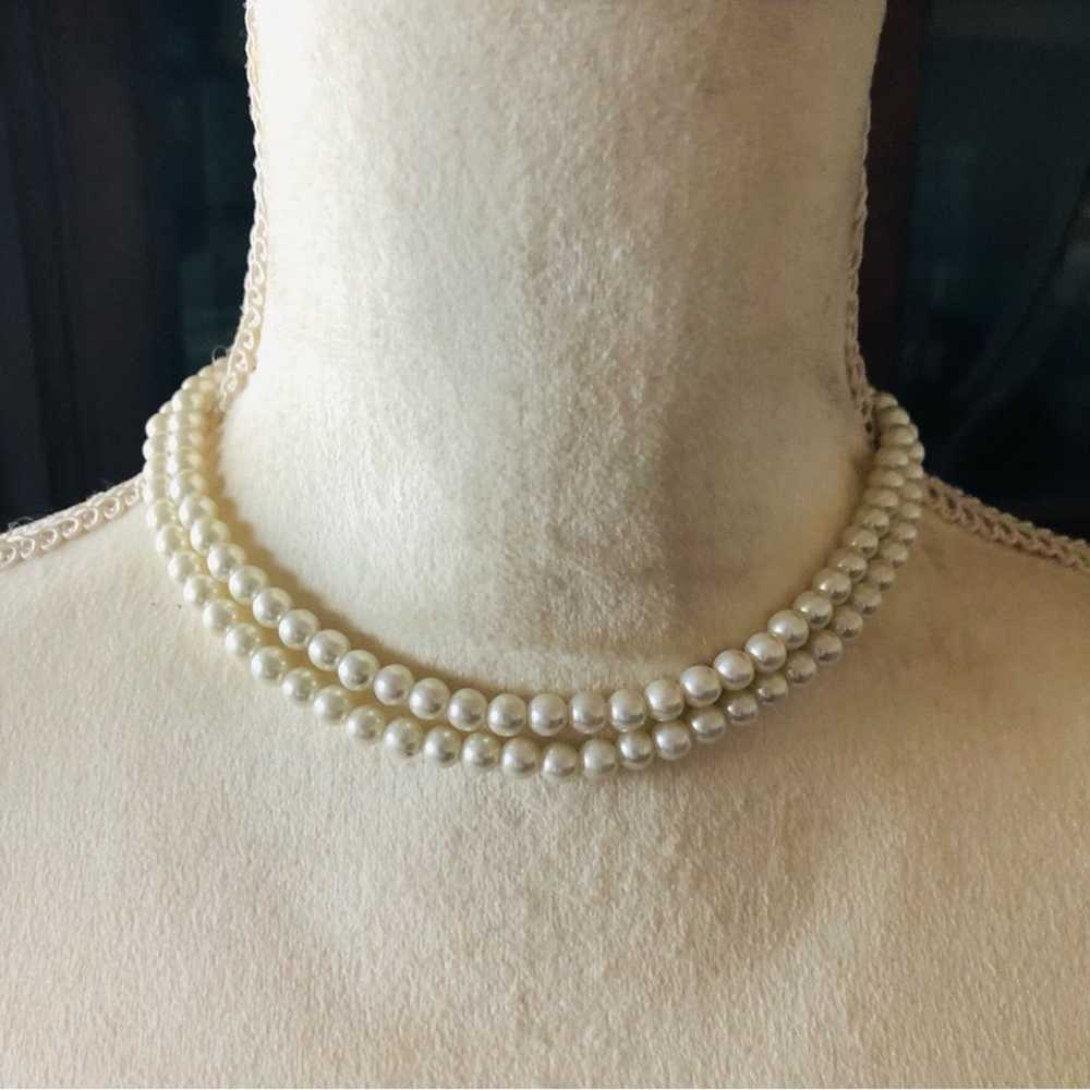 Vintage 80s double strand white glass pearl bead … - image 2