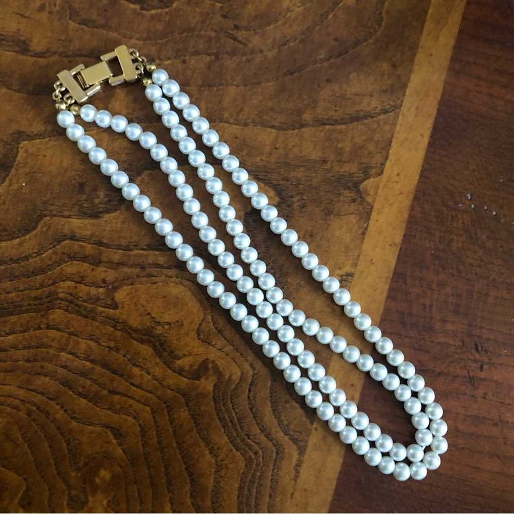 Vintage 80s double strand white glass pearl bead … - image 9