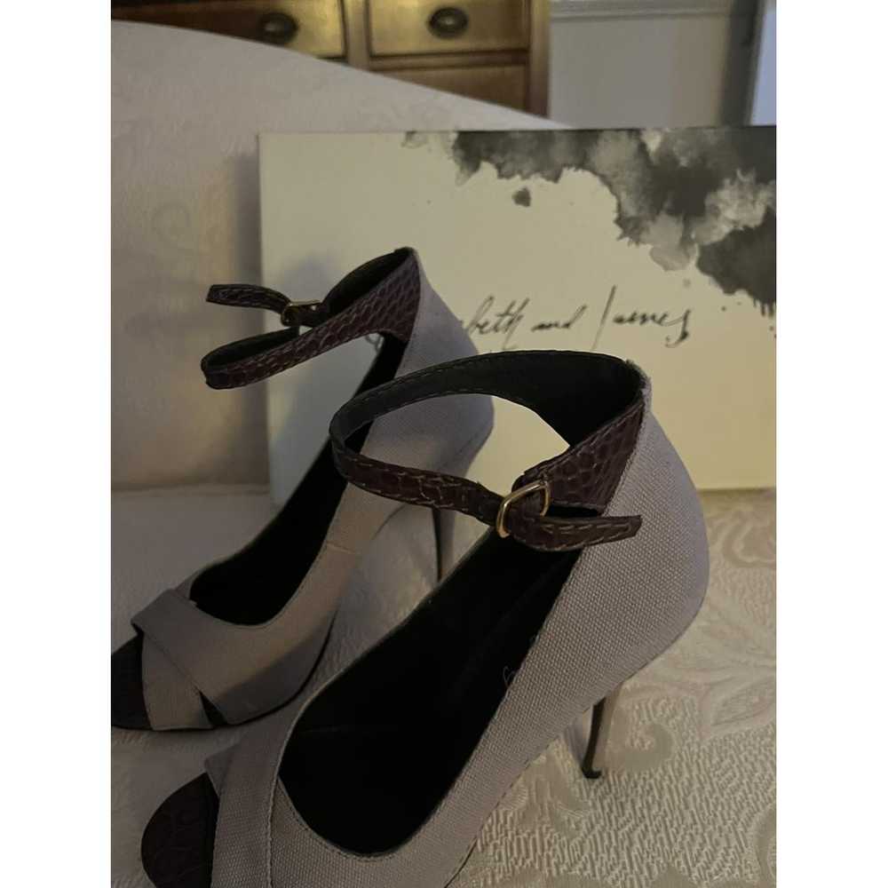 Elizabeth And James Cloth heels - image 5