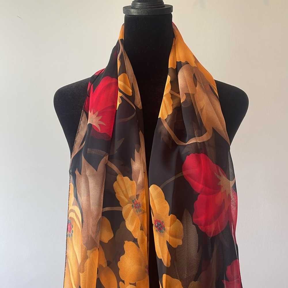 Multicolored golden & red floral ladies fall scar… - image 3