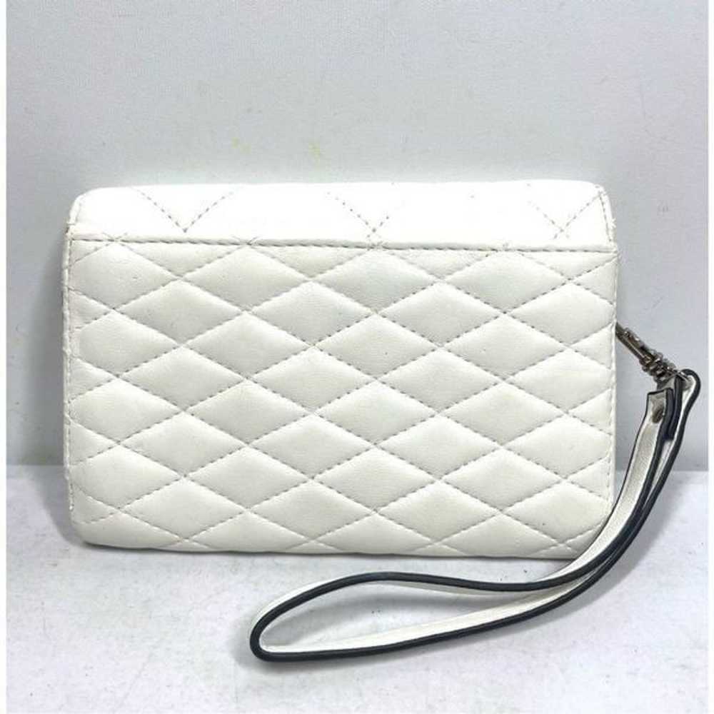 Vintage GUESS White Quilted Faux Leather Flap Wri… - image 2