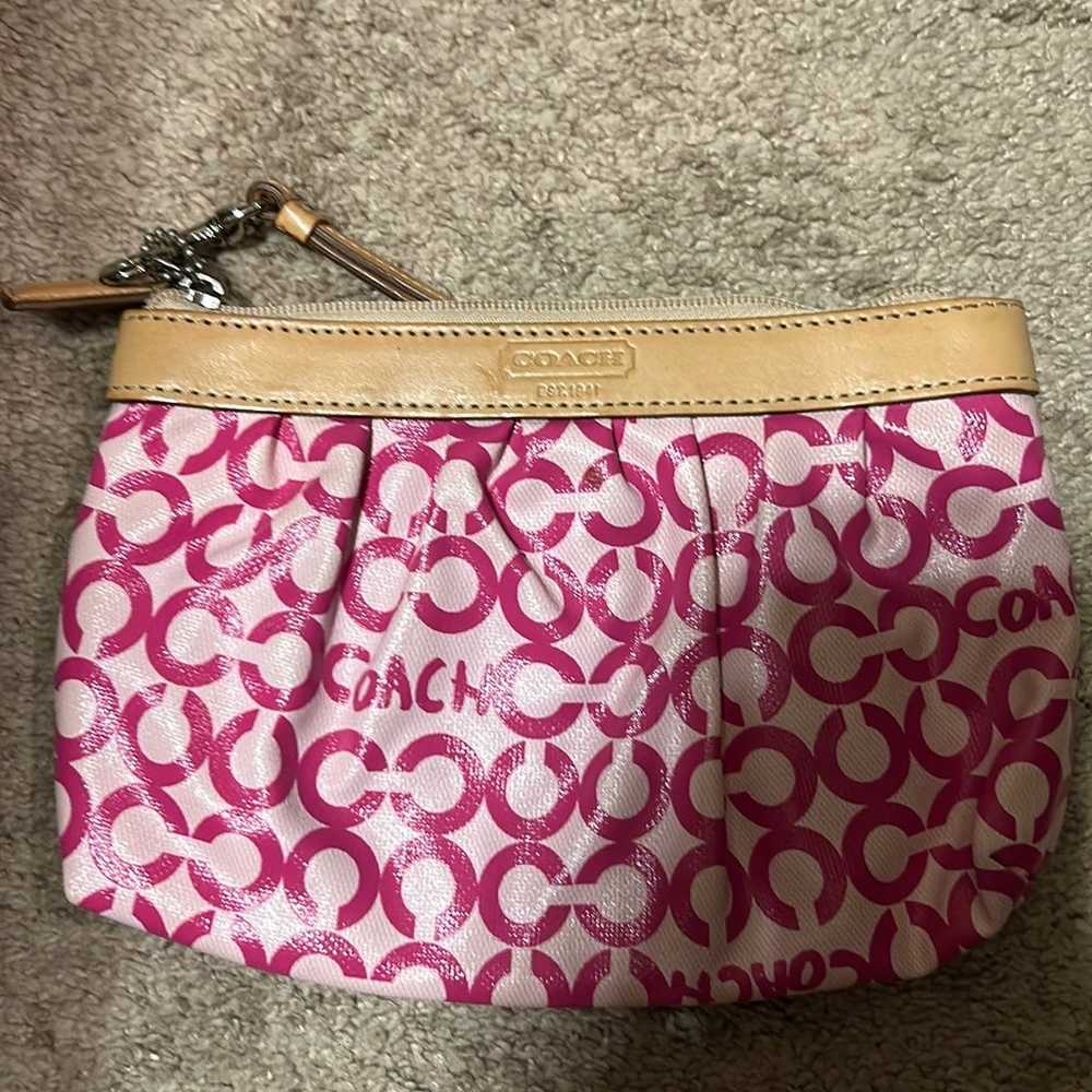 Coach Medium Signature Wristlet -Pink - image 2