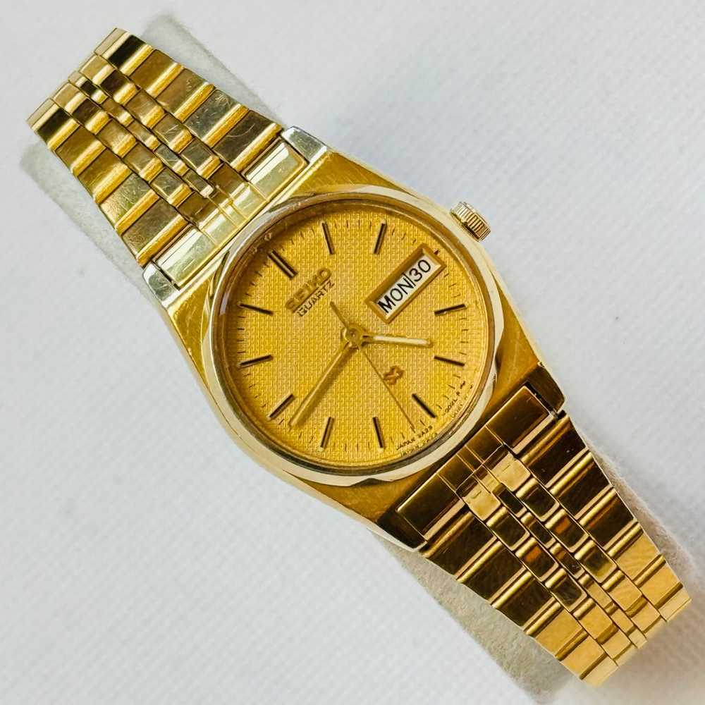 Vintage Seiko SQ Day/Date Women's Gold Plated Dre… - image 1