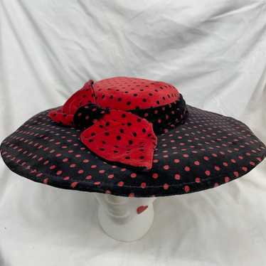 Vintage Sonni San Francisco black and red polka do