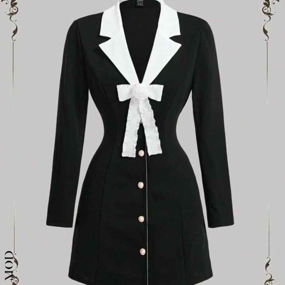 Dress/ skirt / suits 12 classy items - image 10