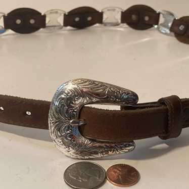 Vintage 1996 Leather Belt, Nice Silver Accents Des