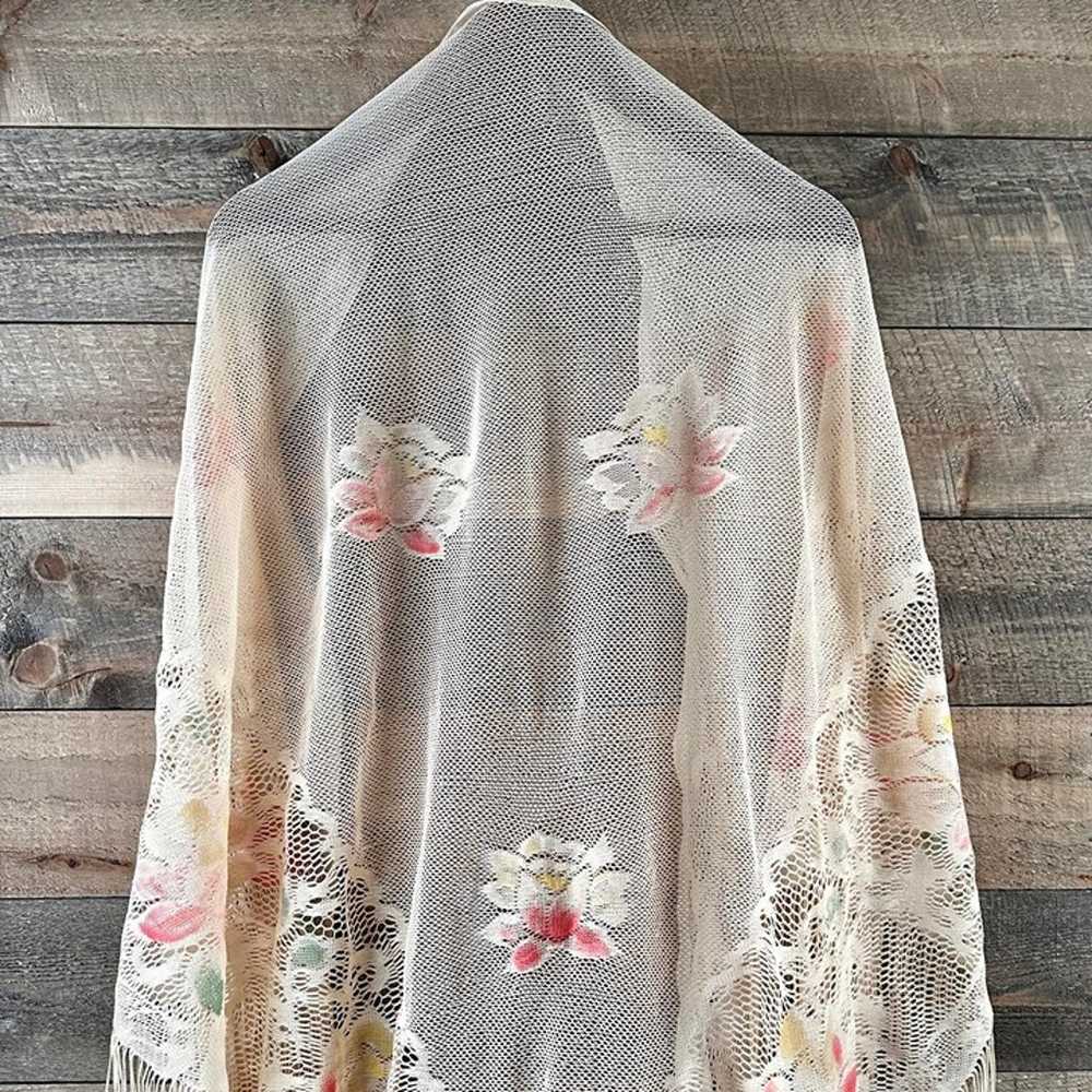 Vintage 70’s Floral Knit Triangle Fringe Shawl - image 10