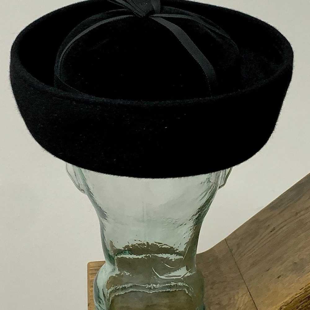 Vintage Women’s Corona Black 100% Wool Felt Hat M… - image 6