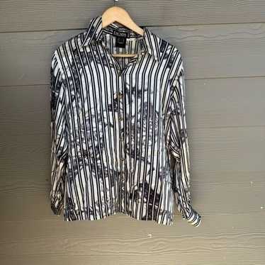 Escada 100% silk button front blouse