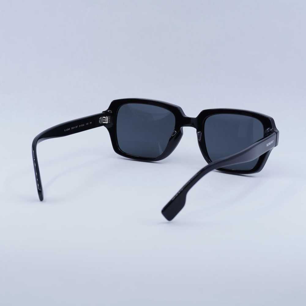 Burberry Sunglasses - image 3