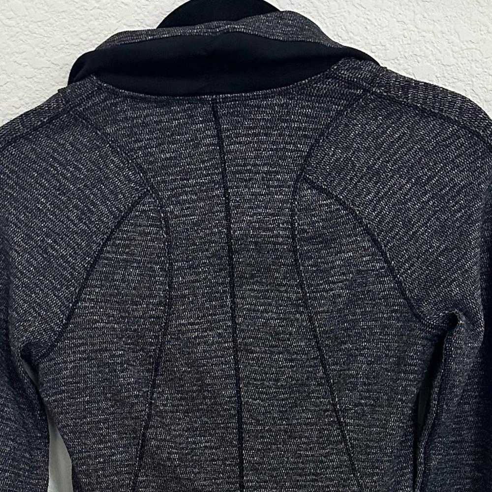 Lululemon Runderful 1/2 Zip Pullover Size 4 Mini … - image 10