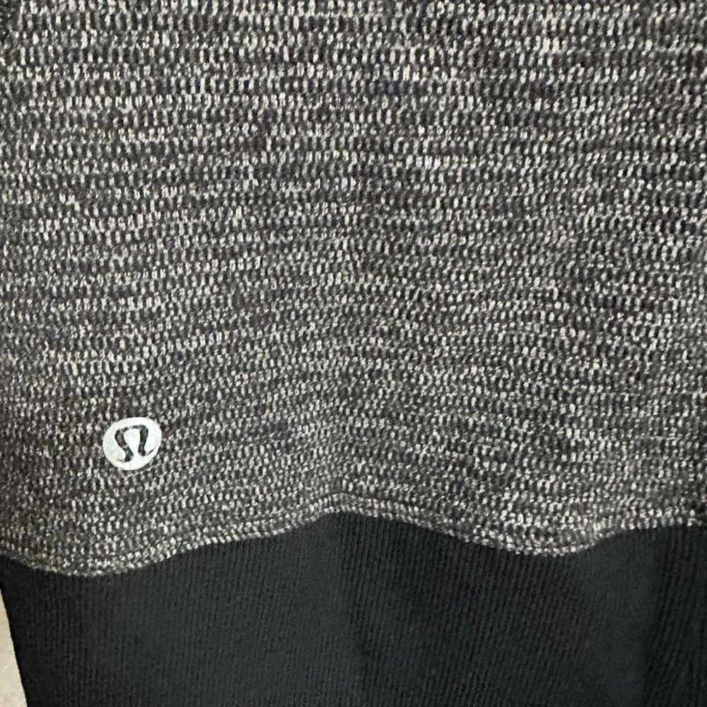 Lululemon Runderful 1/2 Zip Pullover Size 4 Mini … - image 11