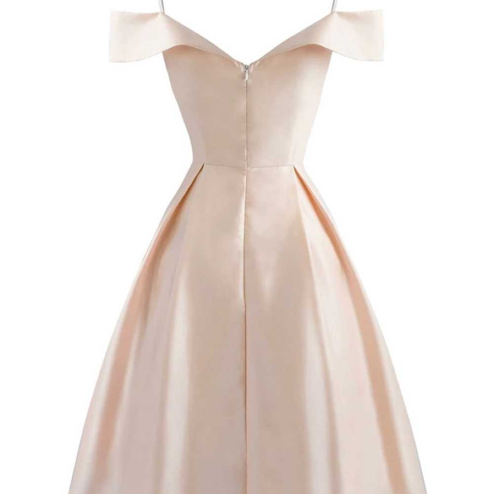 New- 1950S COLD SHOULDER SATIN BOW DRESS - image 3