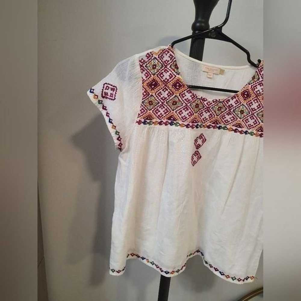 Pink chicken women’s embroidered blouse large - image 3