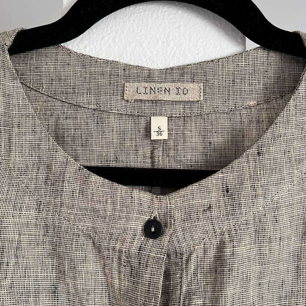 Linen ID tan and black heathered button down shor… - image 4