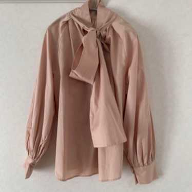 Beige pink blouse with ribbon - image 1