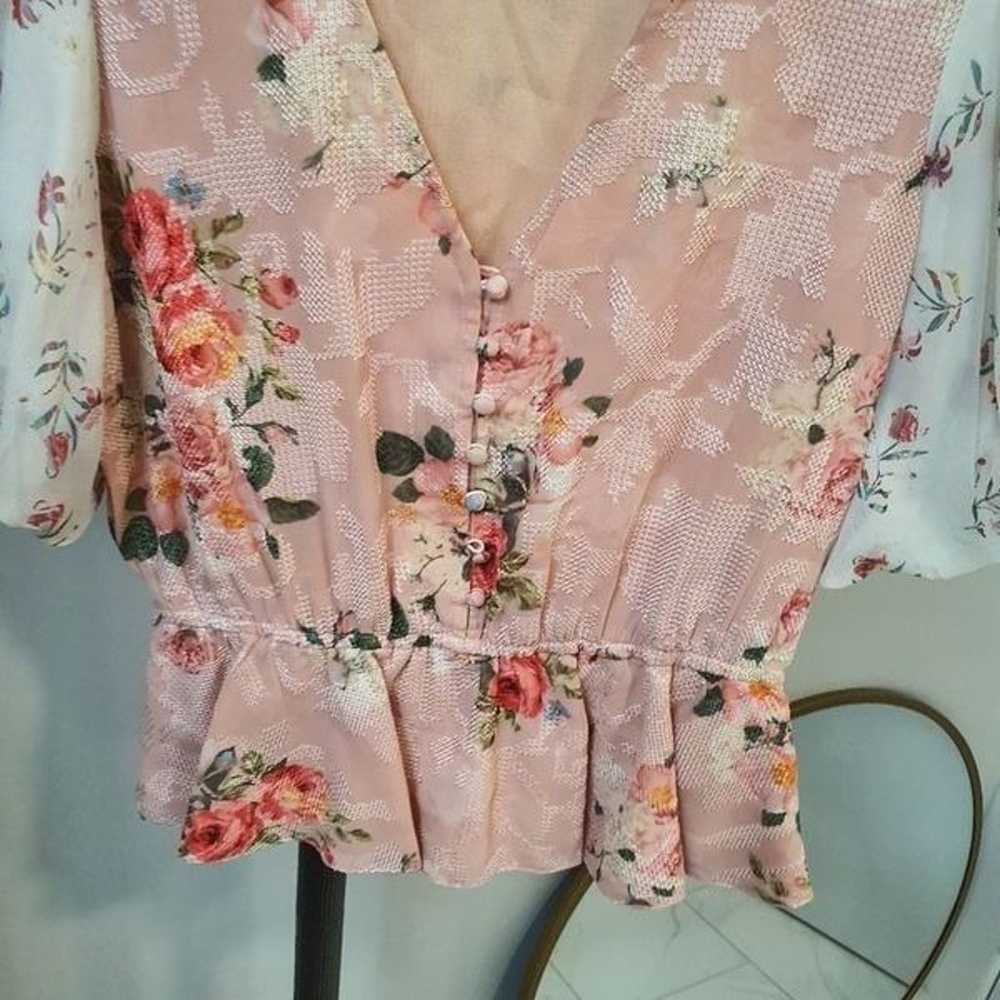 HEMANT & NANDITA rose garden blouse Size Medium - image 3