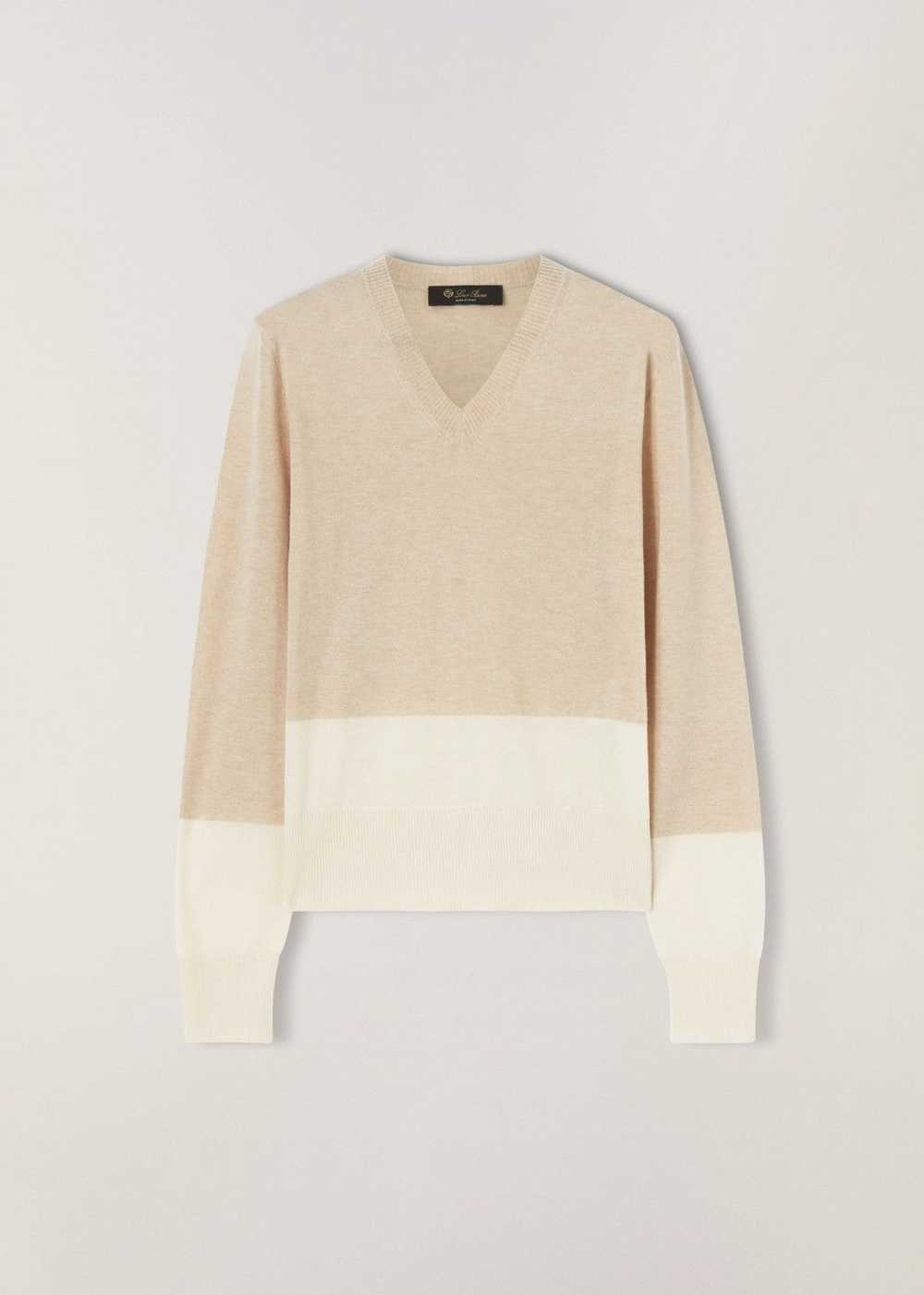 Loro Piana o1srvl11e0125 Grassmoor V-Neck Sweater… - image 1