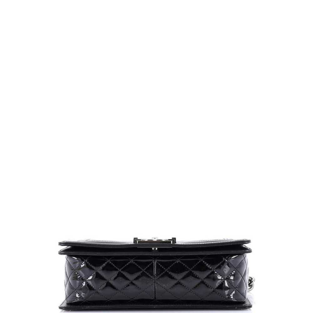 Chanel Boy patent leather handbag - image 4