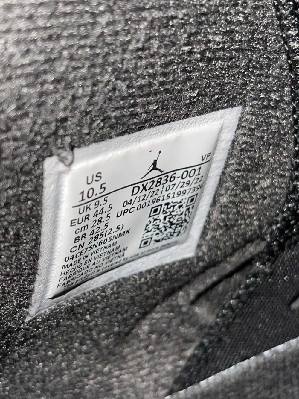 Jordan Brand × Nike Jordan 6 Retro "Chrome" 2022 - image 7