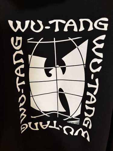 Streetwear × Zara Wu-Tang Cropped Hoodie