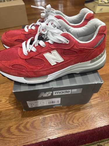 Kith × New Balance New Balance 992 Kith Kithmas Re