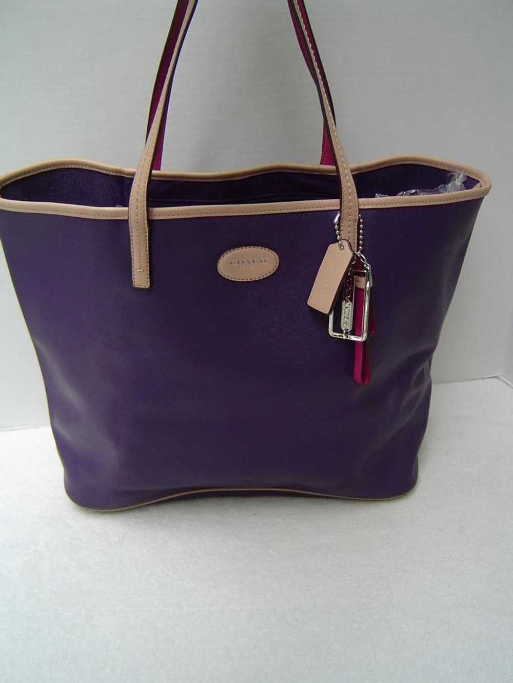 AUTHENTIC COACH PURPLE SAFFIANO LEATHER METRO TOT… - image 1