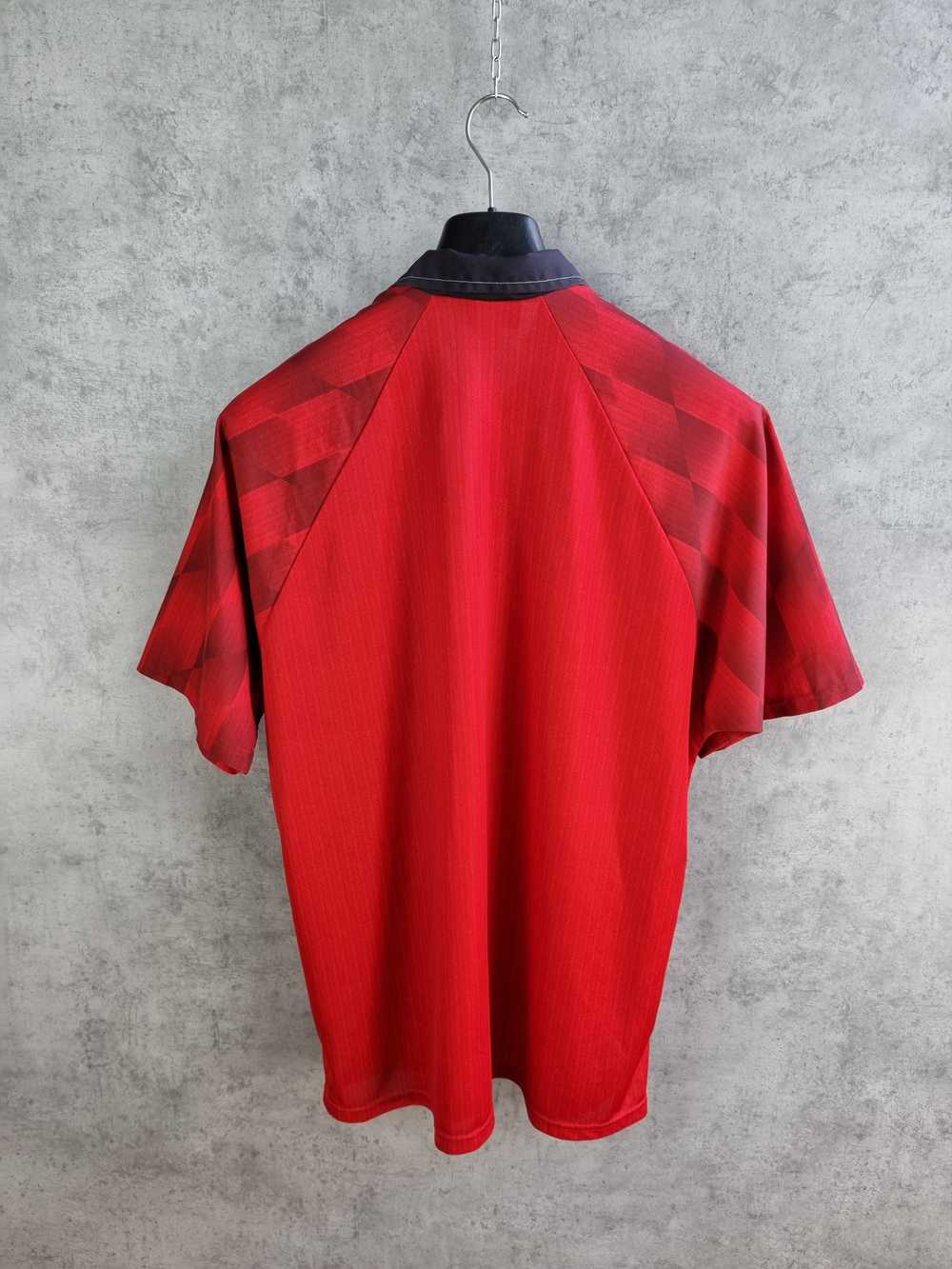 Manchester United × Soccer Jersey × Umbro 90s Rar… - image 5