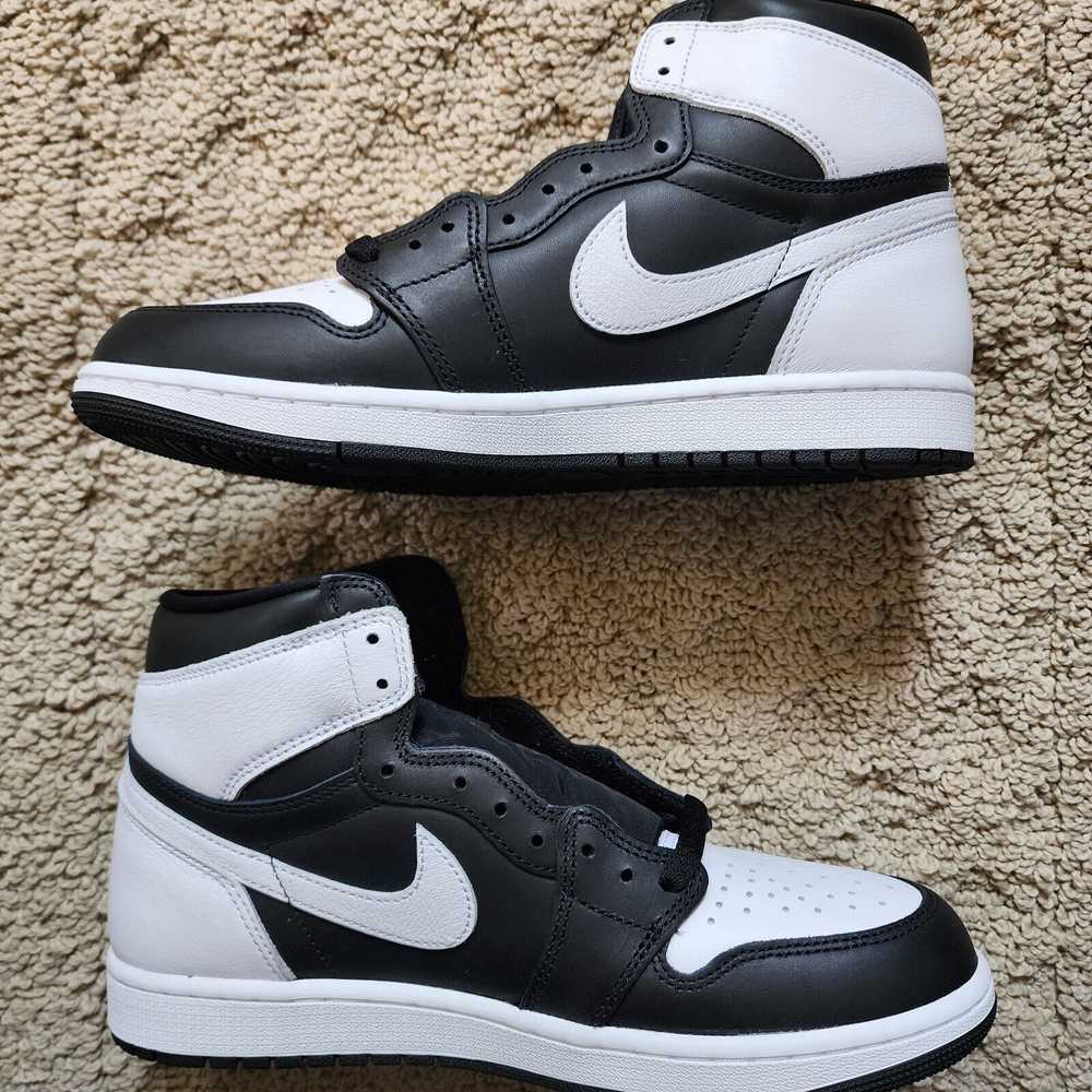 Jordan Brand Air Jordan 1 Retro OG High Black Whi… - image 3