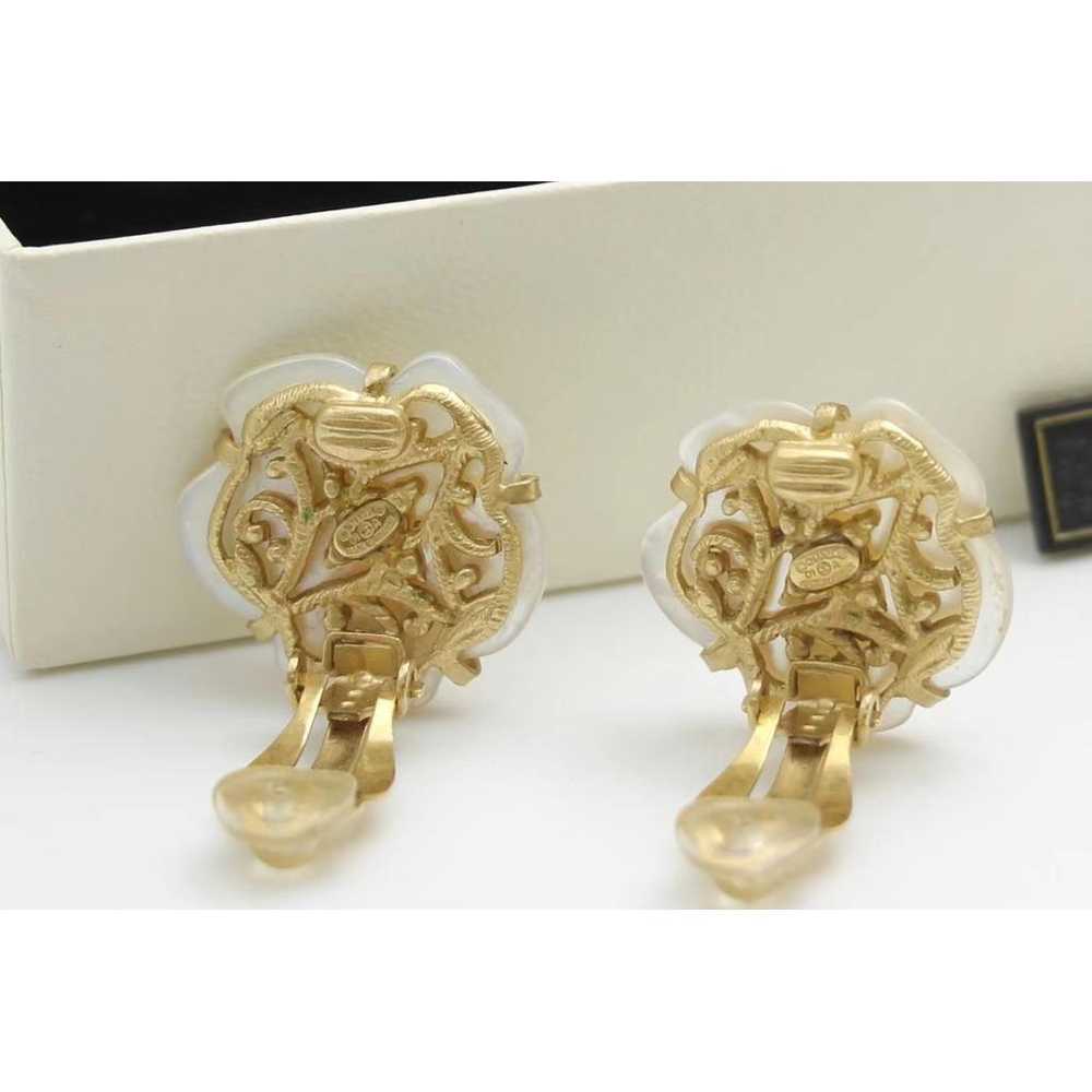 Chanel Camélia earrings - image 2