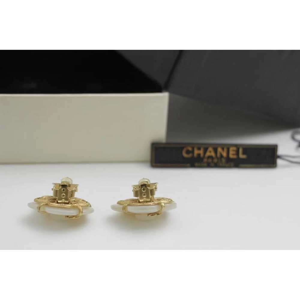 Chanel Camélia earrings - image 4