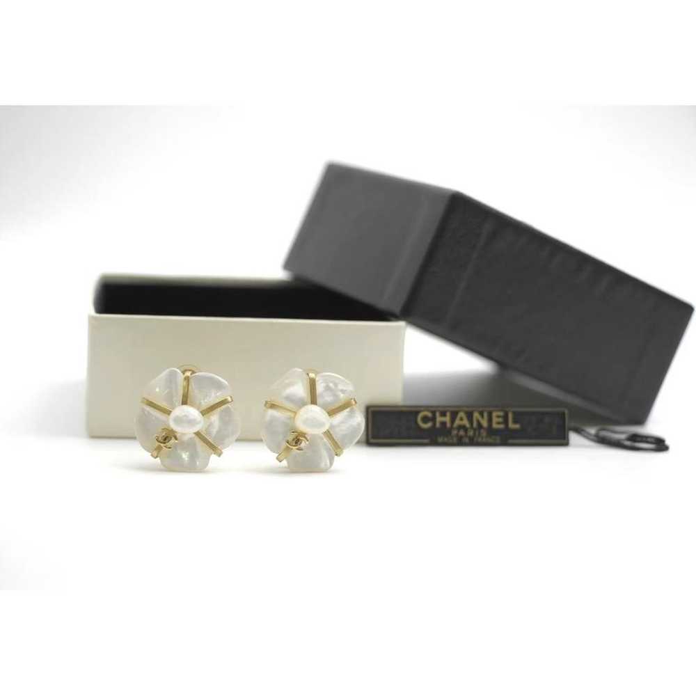 Chanel Camélia earrings - image 7