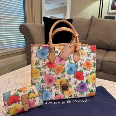 Dooney and Bourke floral purse