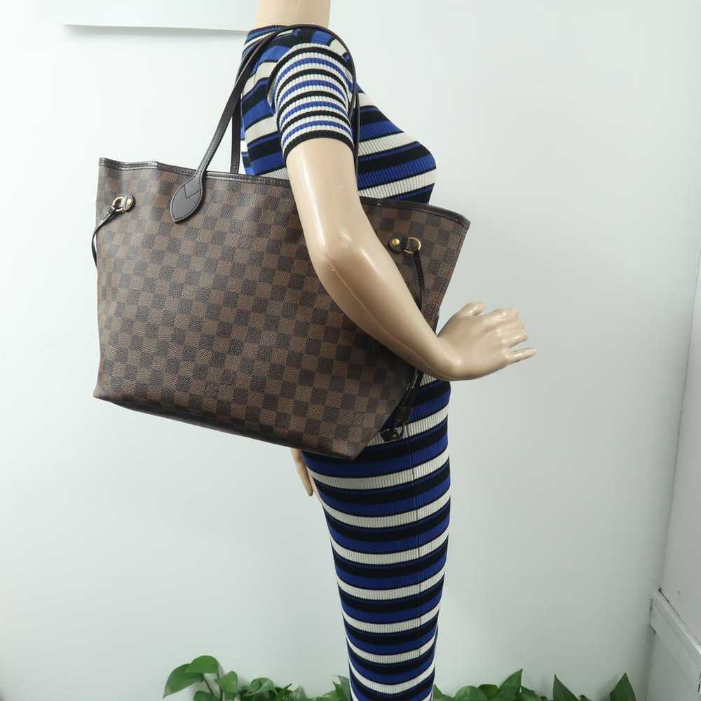 Louis Vuitton Neverfull leather handbag - image 5