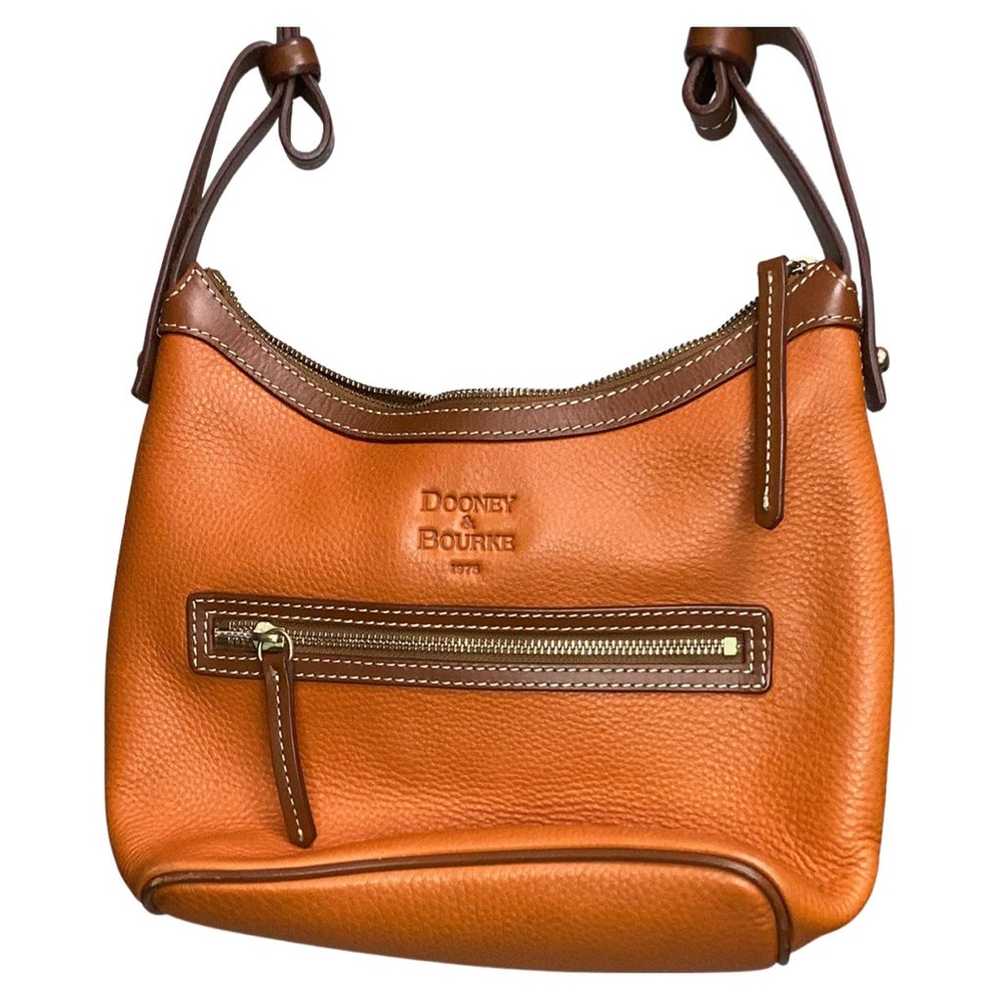 Vintage authentic Dooney and Bourke shoulder bag. - image 2