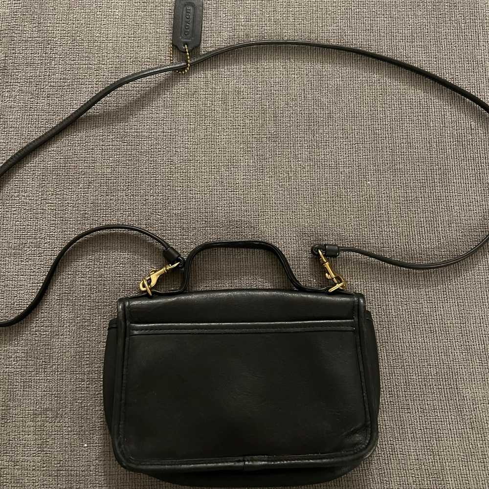 Coach vintage small black crossbody size 9924 - image 2