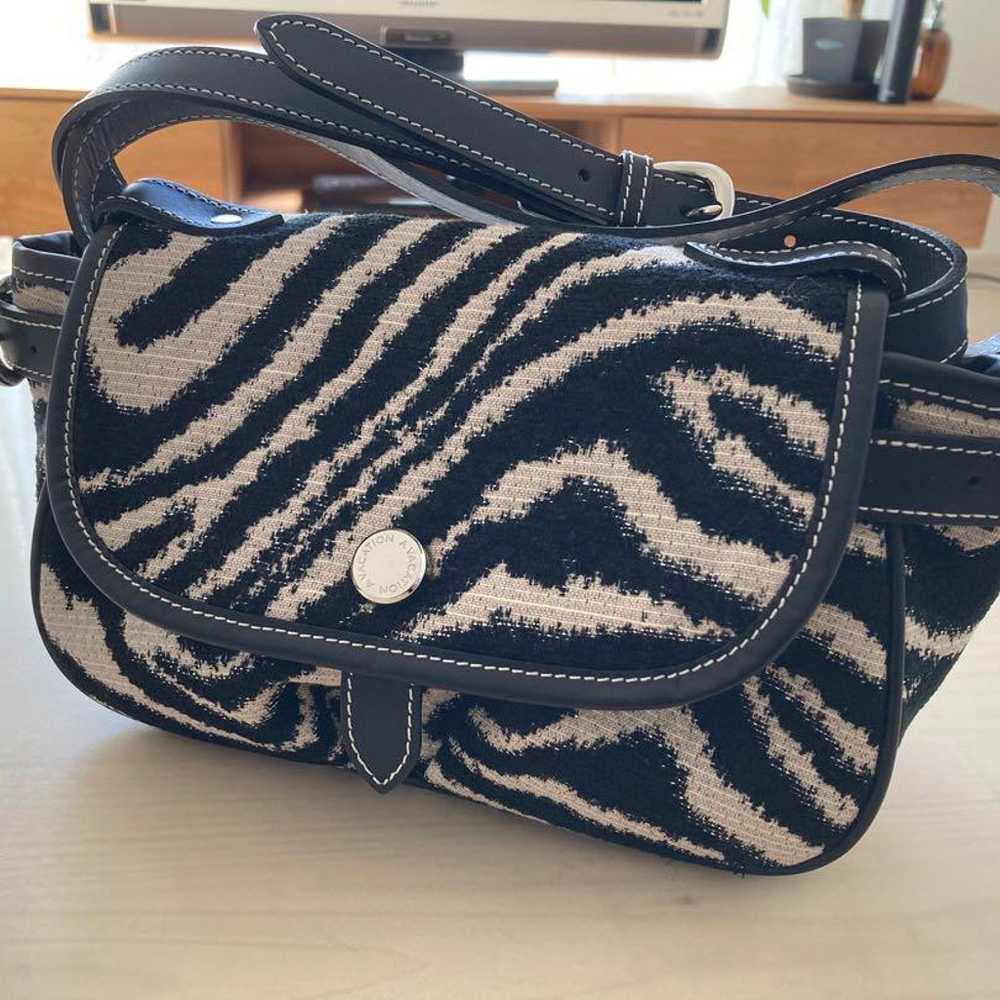 A VACATION MINI KIKI Zebra Pattern Shoulder Bag - image 1