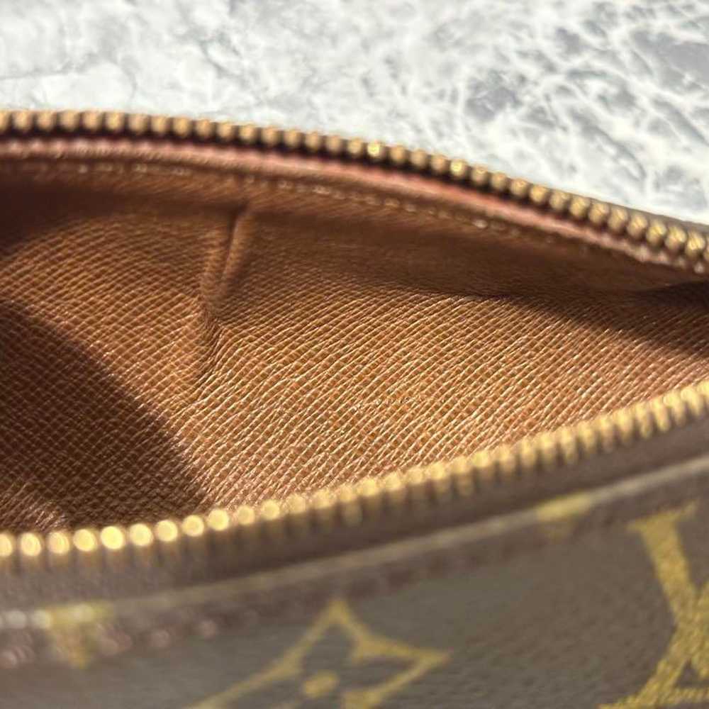 [LOUIS VUITTON] Vuitton Papillon - image 12