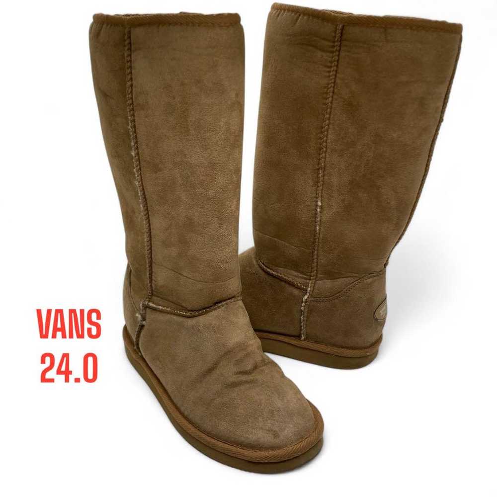 VANS OFF THE WALL Vans Mouton Boots Long Camel - image 1