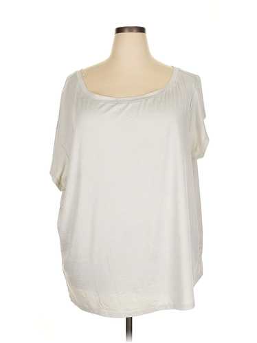 Torrid Women Ivory Short Sleeve T-Shirt 4X Plus