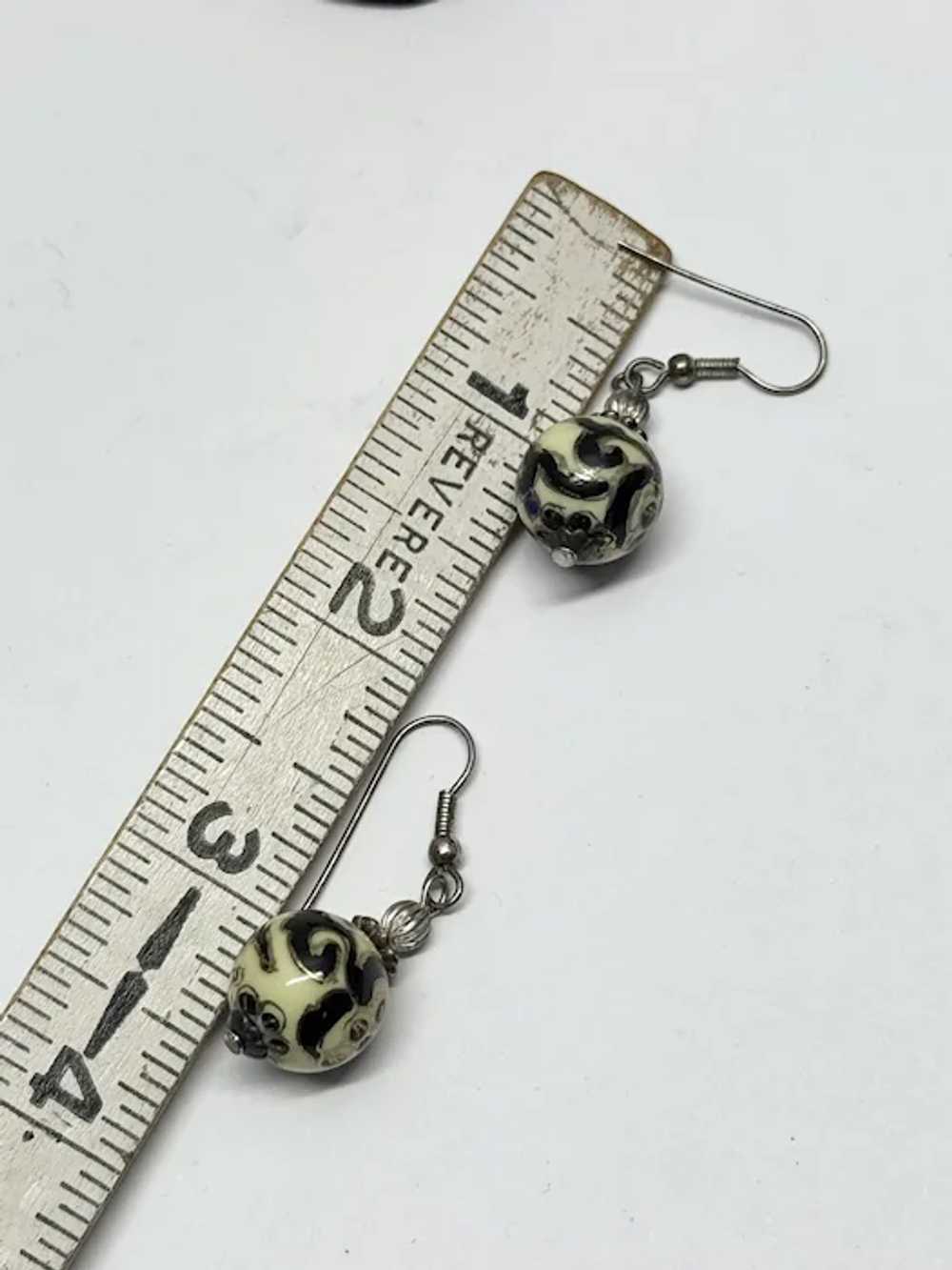 Vintage enamel ball dangle earrings - image 5