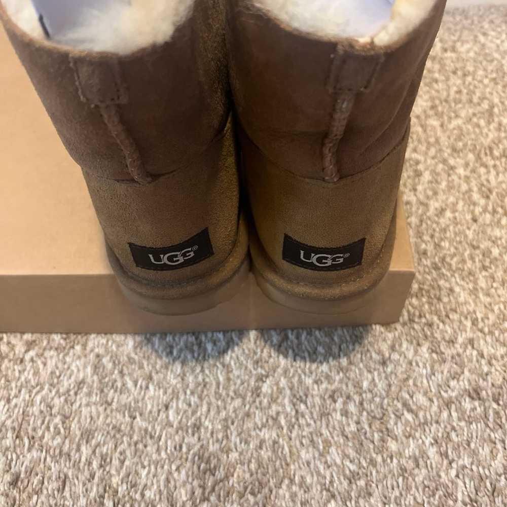 ugg gita boots for big kid/ women - image 4