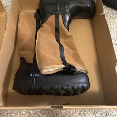 UGG raincloud boots - image 1