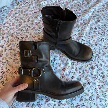 Steve Madden Brixton Low Biker Boots Brown