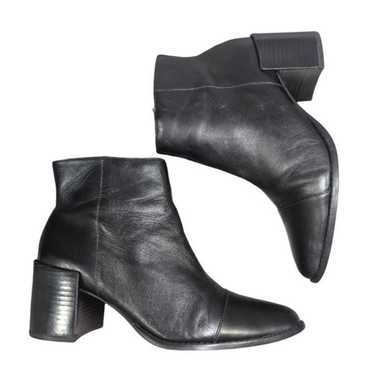 FiveSeventyFive Black leather pointy toe ankle bl… - image 1