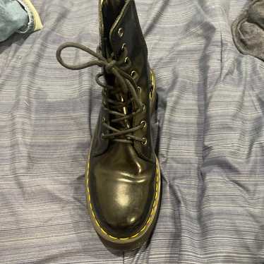 Dr Martens Jadon boots