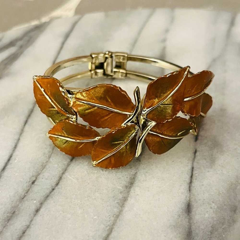 Vintage Vintage Leaf Motif Clamper Bracelet Gold … - image 1