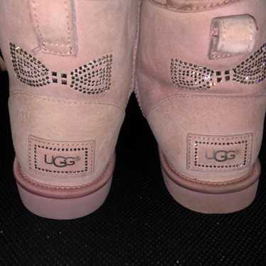 UGG RHINESTONE BOW PINK MINI BOOTS