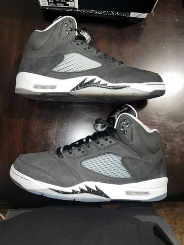 Jordan Brand Air Jordan 5 “Moonlight” (Oreo)